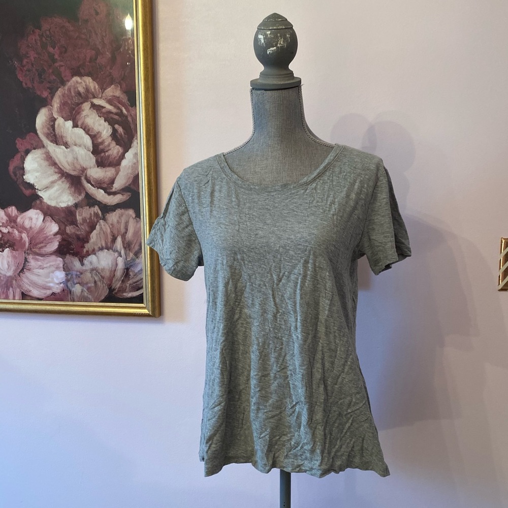 Grey gap tee - Picture 3 of 8